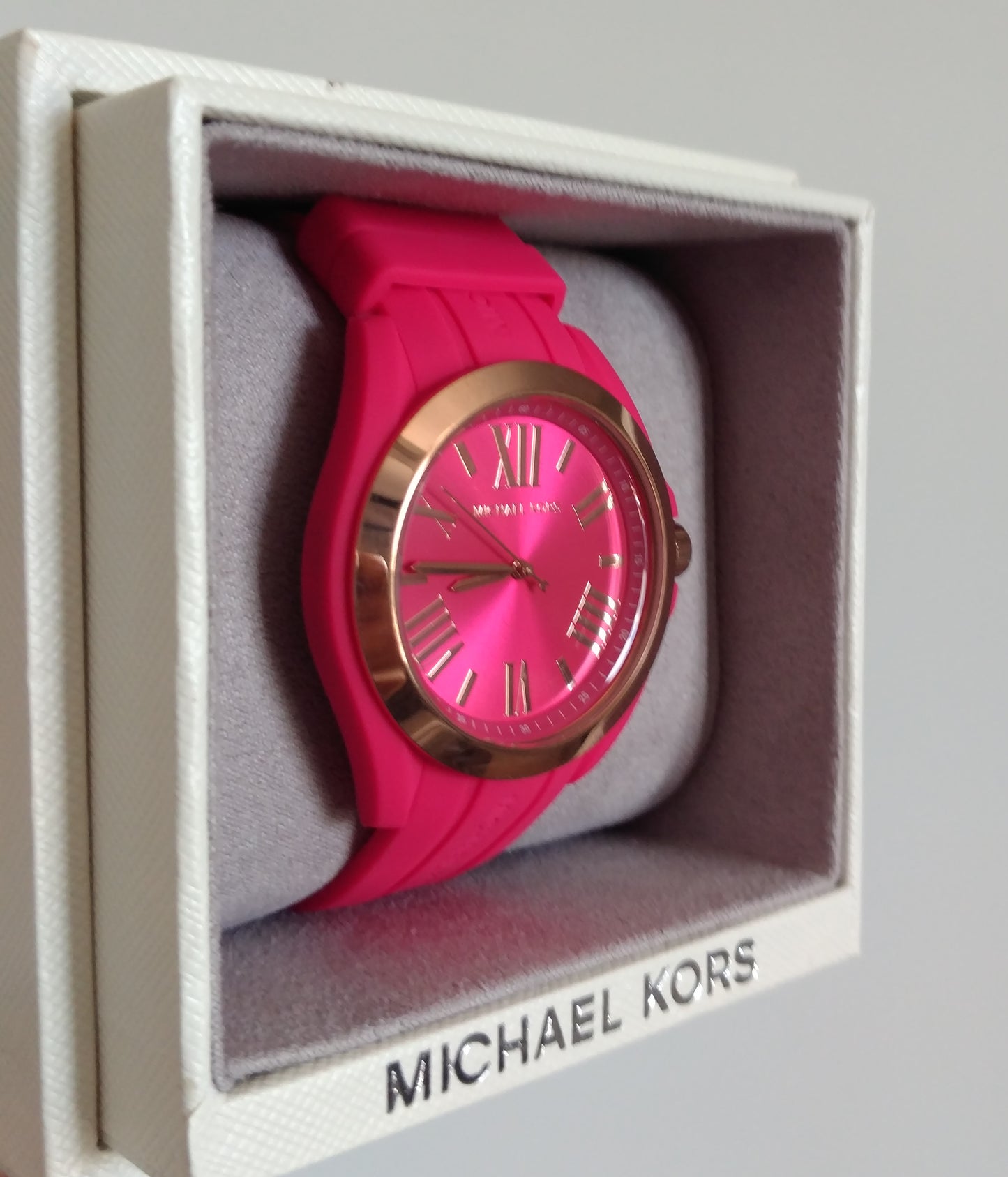 Michael Kors Women's Bradshaw Quartz Silicone Strap